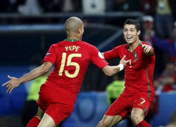 ЕВРО-2012: Португалия огласила состав