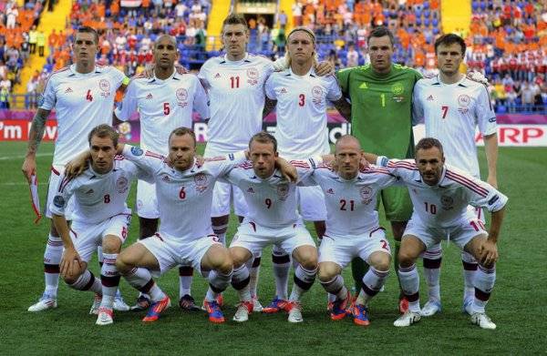 ЕВРО-2012: Второй день, первая сенсация