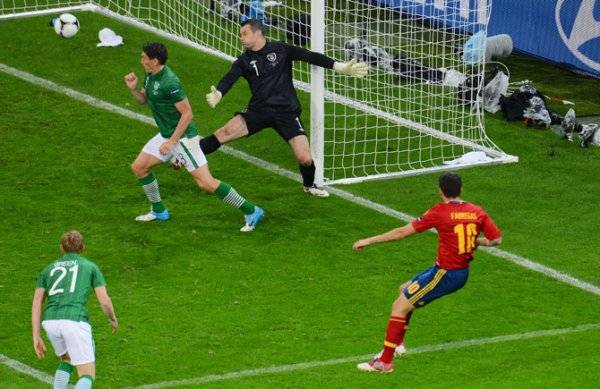 ЕВРО-2012: Испанцы уверенно обыгрывают Ирландию