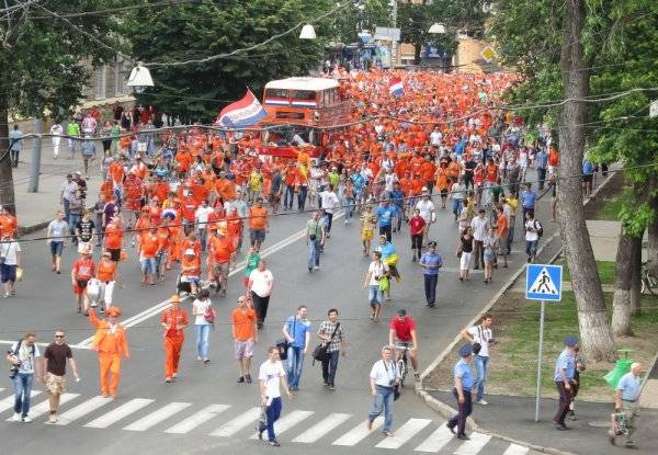 ЕВРО-2012: Голландцы просят поддержки от харьковчан