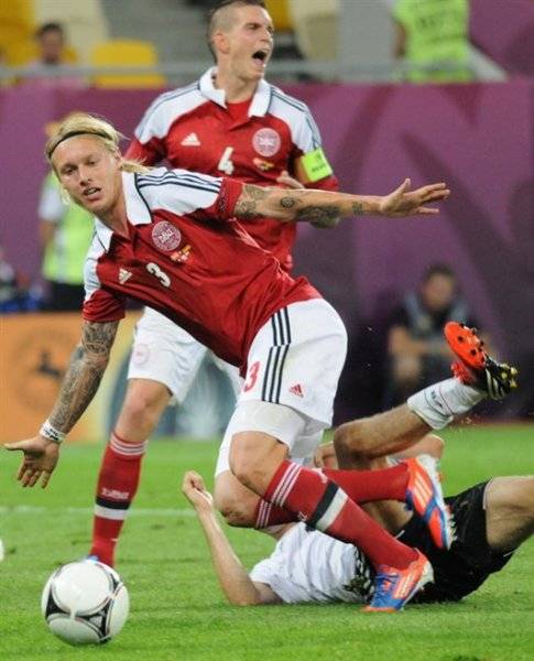 ЕВРО-2012: немцы – три победы, голландцы – три поражения