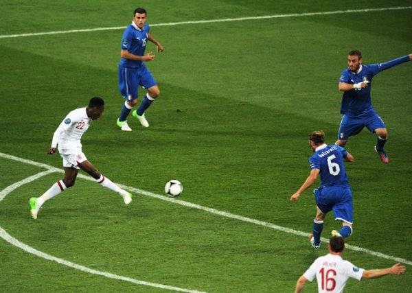 ЕВРО-2012: Итальянцы по пенальти обыгрывают Англию